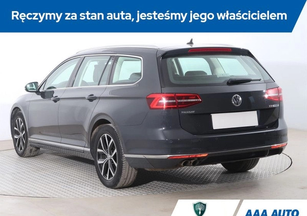 Volkswagen Passat cena 72000 przebieg: 112488, rok produkcji 2016 z Dolsk małe 277